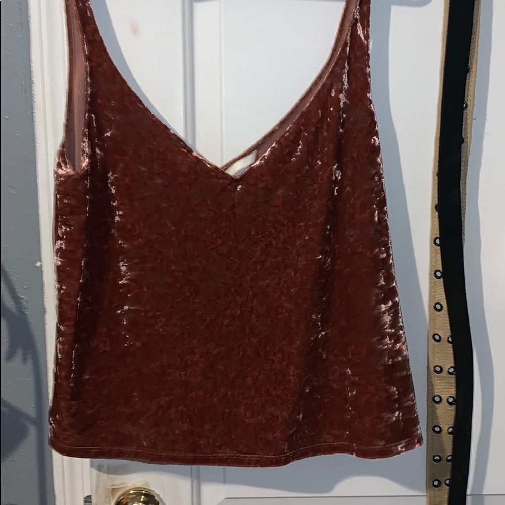 Velvet tank
